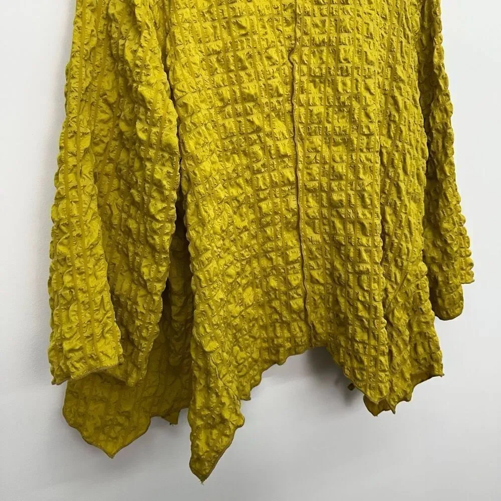 IC by Connie K Collection Women’s Mustard Yellow Bubble Check Merrow Detail Open